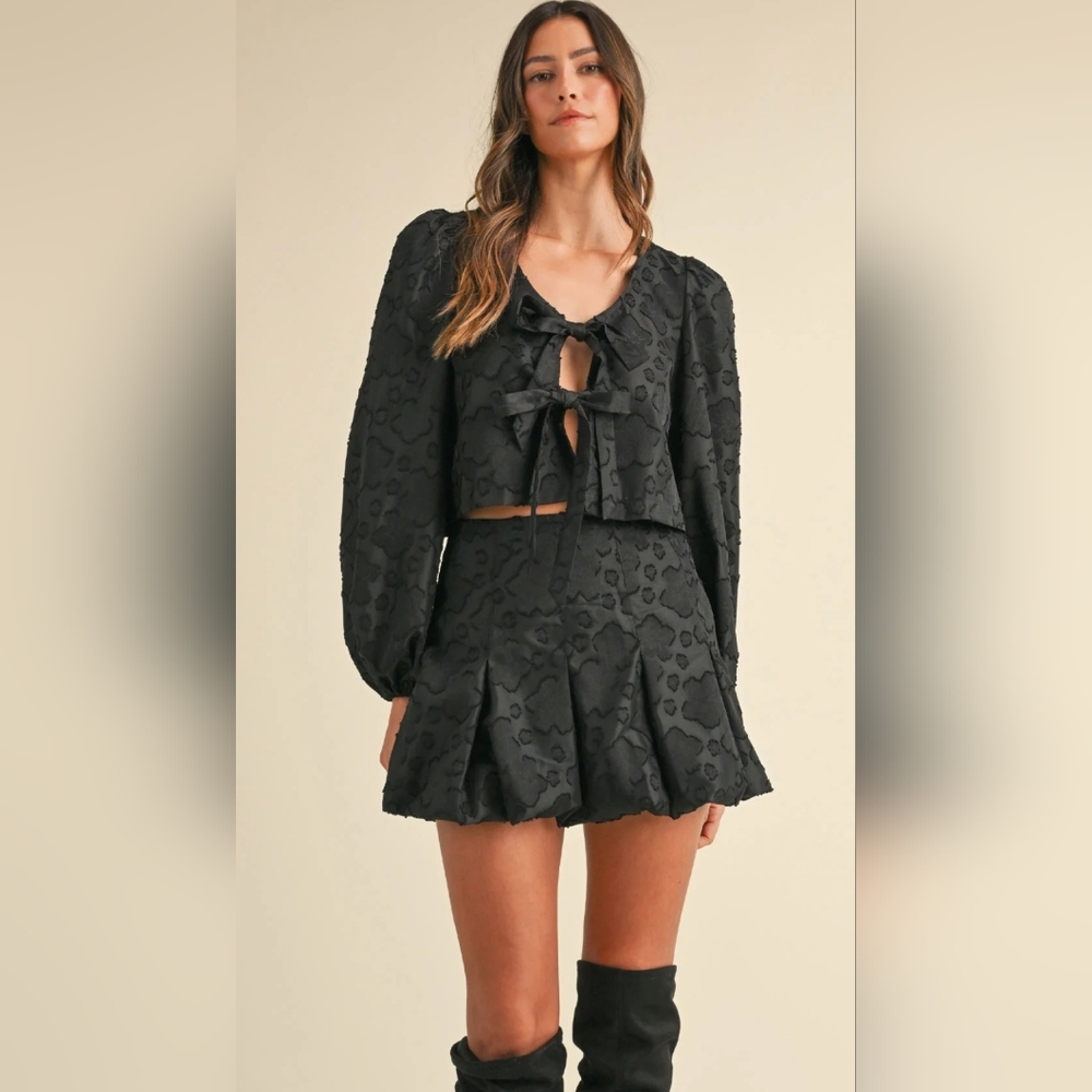 MABLE ANTHROPOLOGIE Front tie top and balloon skirt set